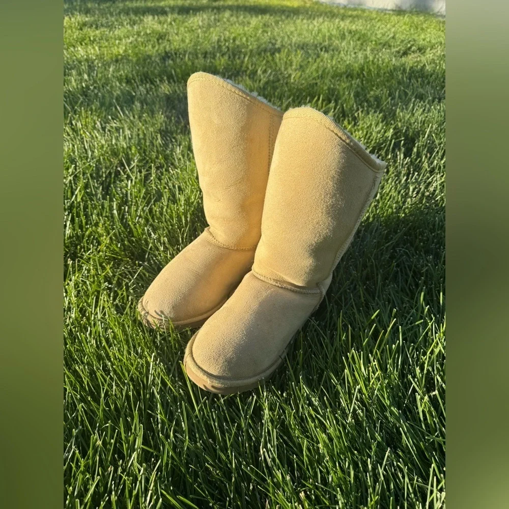 Women’s Australian Luxe boots